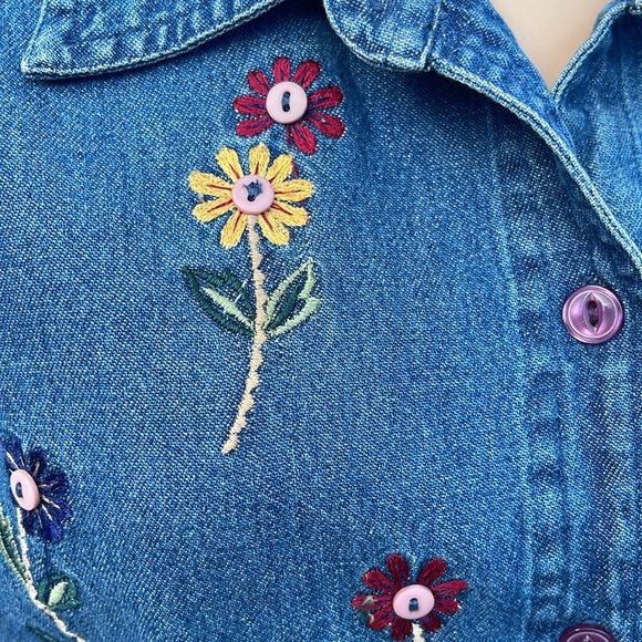 Vintage Paul Harris Design Embroidered Button Denim Shirt Size Large- Runs Small - Picture 2 of 7